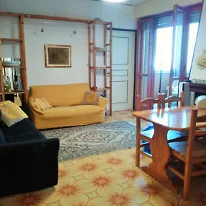 Appartamento Casa Vacanze Moggio, Moggio (Lecco)